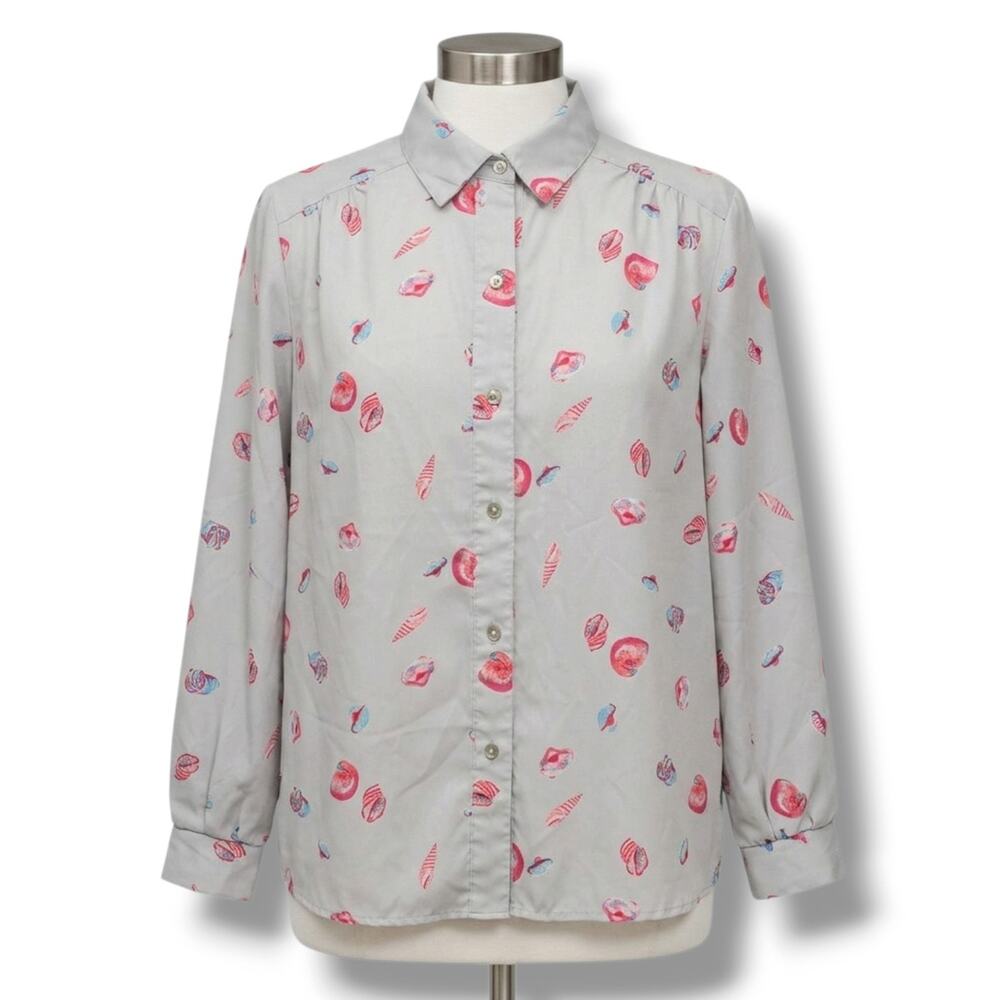 Cadisport Women's Vintage White Pink Nautical Seashell Button Down Shirt